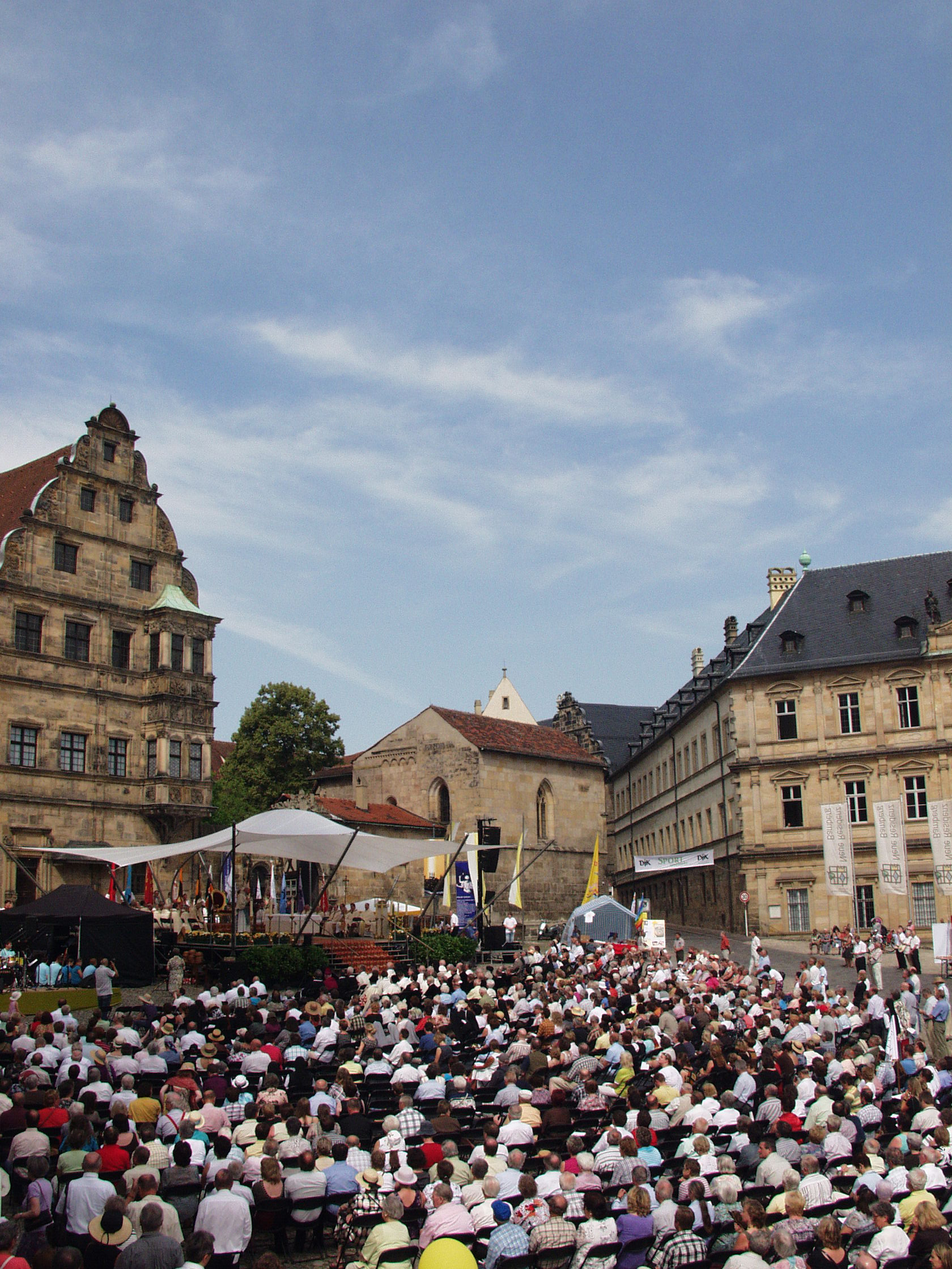 Festgotttesdienst - Totale