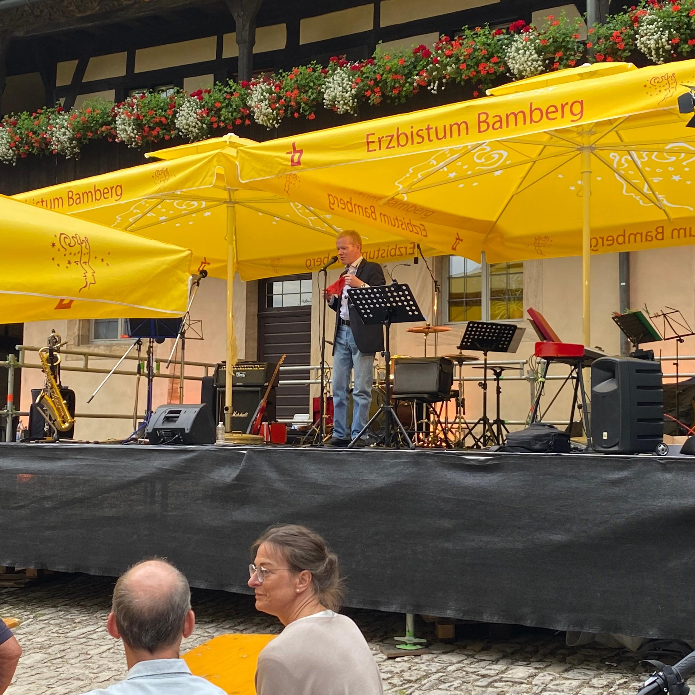 HF 2022 Bunter Abend