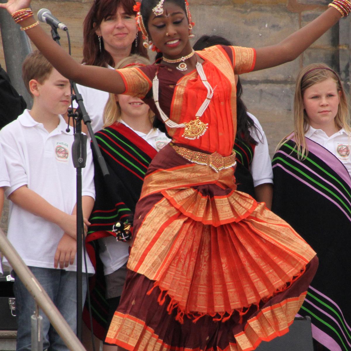 Heinrichsfest Zubza-Tänzerin