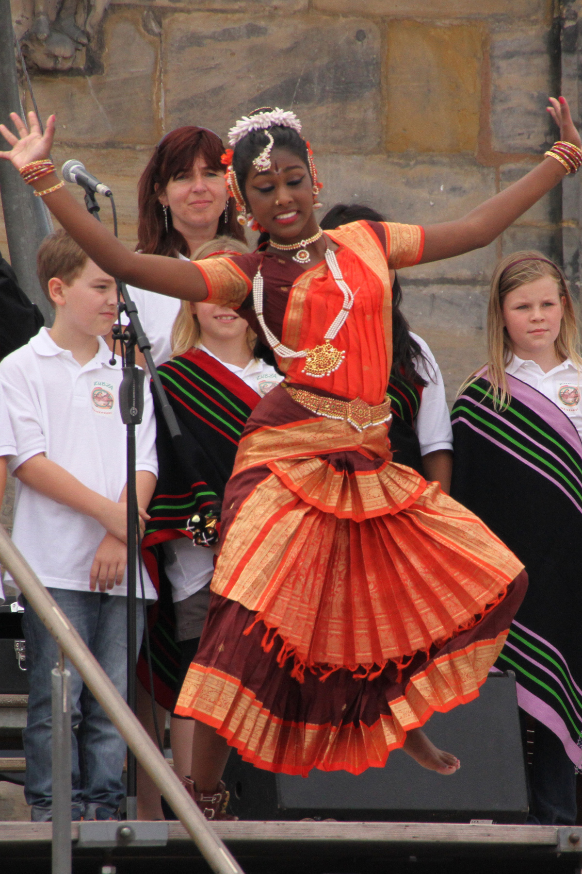Heinrichsfest Zubza-Tänzerin
